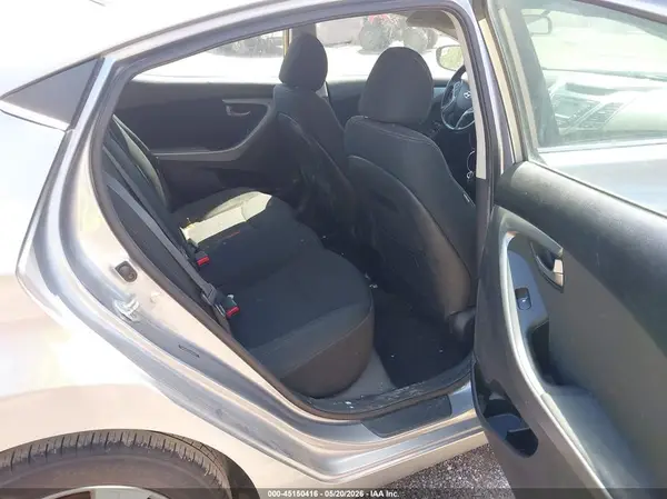 5NPDH4AE0GH670012 2016 HYUNDAI ELANTRA - Image 8