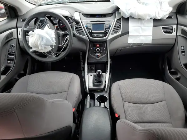 5NPDH4AE0GH673444 2016 HYUNDAI ELANTRA - Image 8