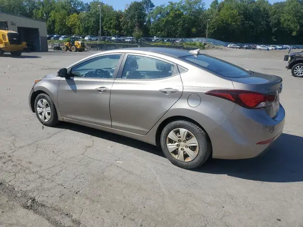 5NPDH4AE0GH673749 2016 HYUNDAI ELANTRA - Image 2