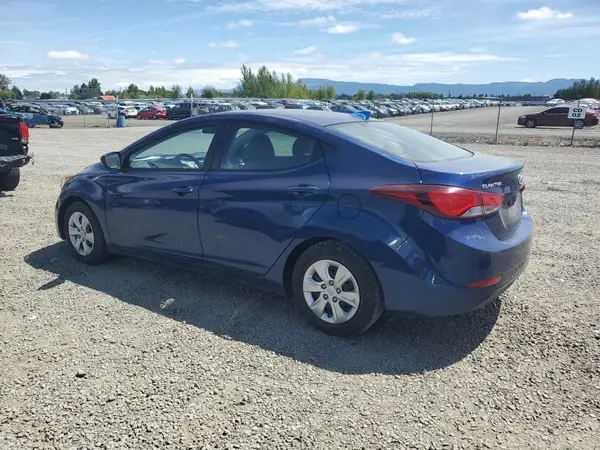 5NPDH4AE0GH675565 2016 HYUNDAI ELANTRA - Image 2