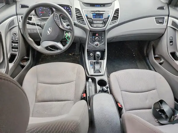 5NPDH4AE0GH675761 2016 HYUNDAI ELANTRA - Image 8