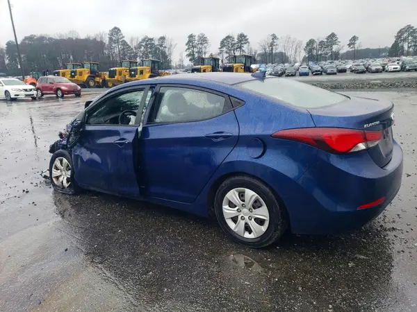 5NPDH4AE0GH681799 2016 HYUNDAI ELANTRA - Image 2