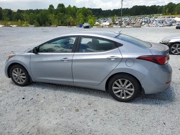 5NPDH4AE0GH681950 2016 HYUNDAI ELANTRA - Image 2