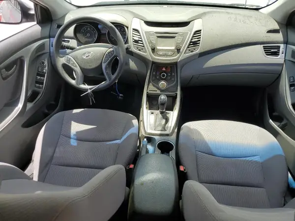 5NPDH4AE0GH681950 2016 HYUNDAI ELANTRA - Image 8