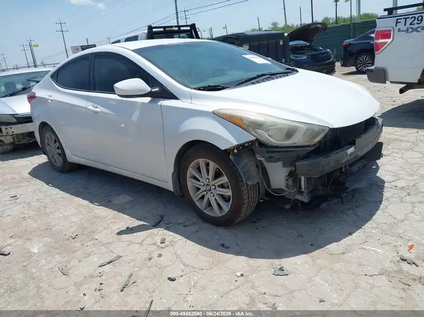 5NPDH4AE0GH683729 2016 HYUNDAI ELANTRA - Image 1