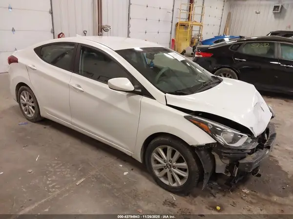 5NPDH4AE0GH683987 2016 HYUNDAI ELANTRA - Image 1