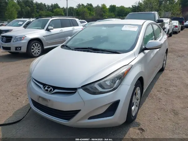 5NPDH4AE0GH685707 2016 HYUNDAI ELANTRA - Image 2