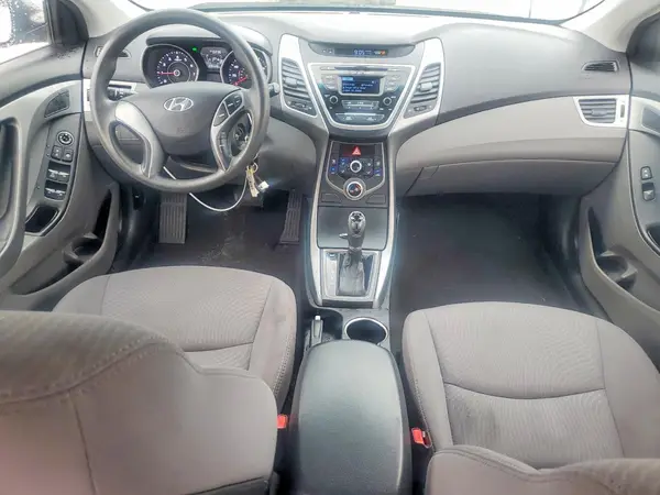 5NPDH4AE0GH686355 2016 HYUNDAI ELANTRA - Image 8