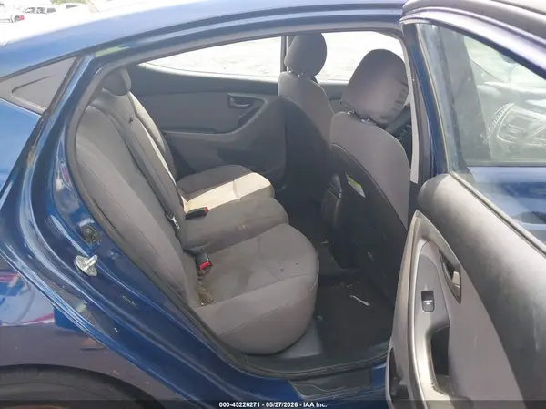 5NPDH4AE0GH688123 2016 HYUNDAI ELANTRA - Image 8