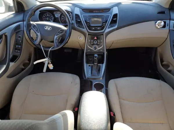 5NPDH4AE0GH689014 2016 HYUNDAI ELANTRA - Image 8