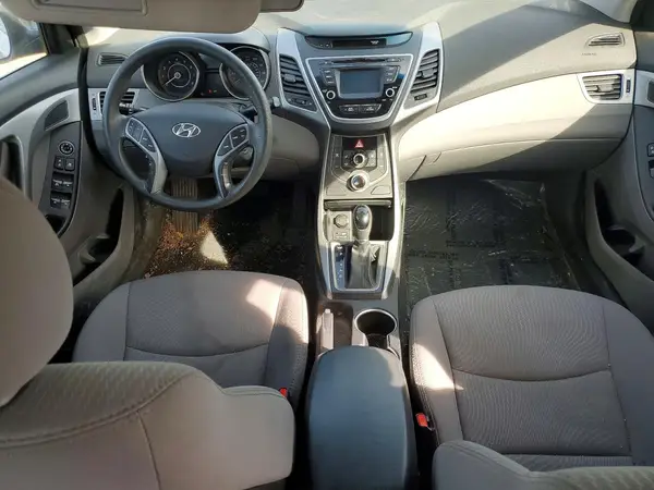 5NPDH4AE0GH689885 2016 HYUNDAI ELANTRA - Image 8