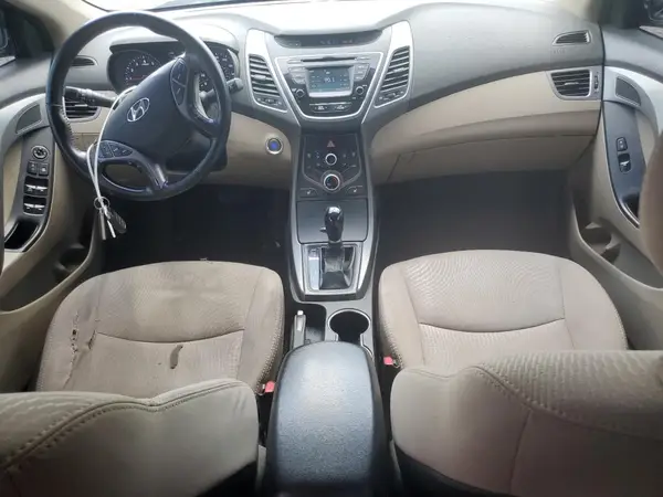 5NPDH4AE0GH689952 2016 HYUNDAI ELANTRA - Image 8