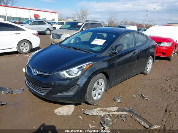 5NPDH4AE0GH693936 2016 HYUNDAI ELANTRA - Image 2