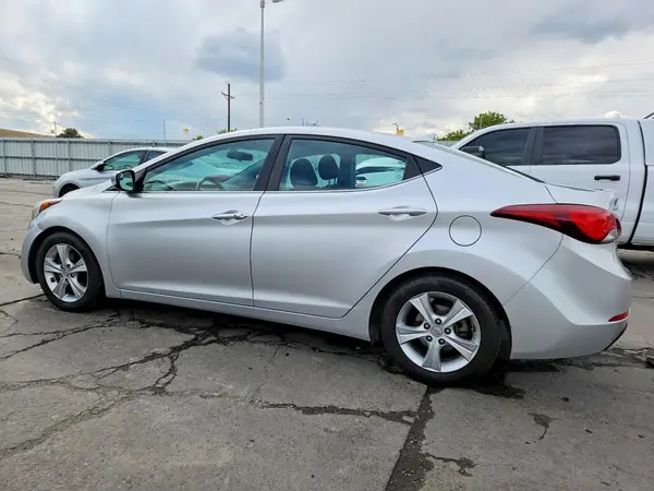 5NPDH4AE0GH696142 2016 HYUNDAI ELANTRA - Image 2