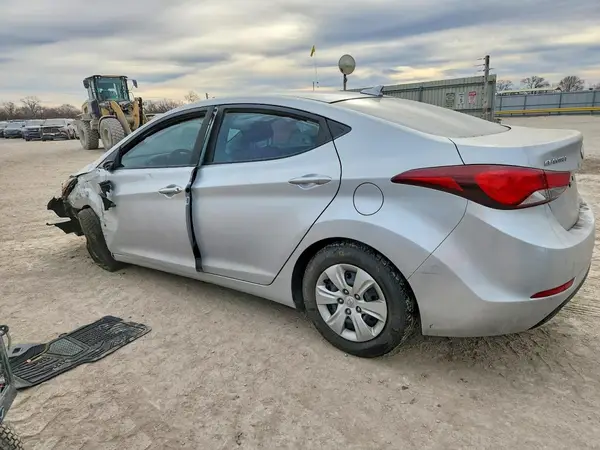 5NPDH4AE0GH698652 2016 HYUNDAI ELANTRA - Image 2
