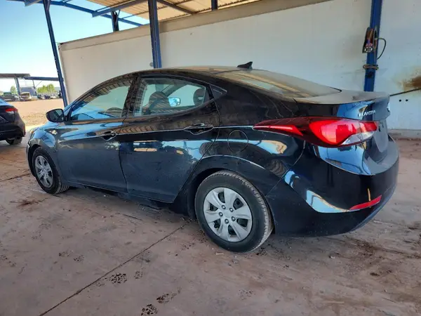 5NPDH4AE0GH701971 2016 HYUNDAI ELANTRA - Image 2