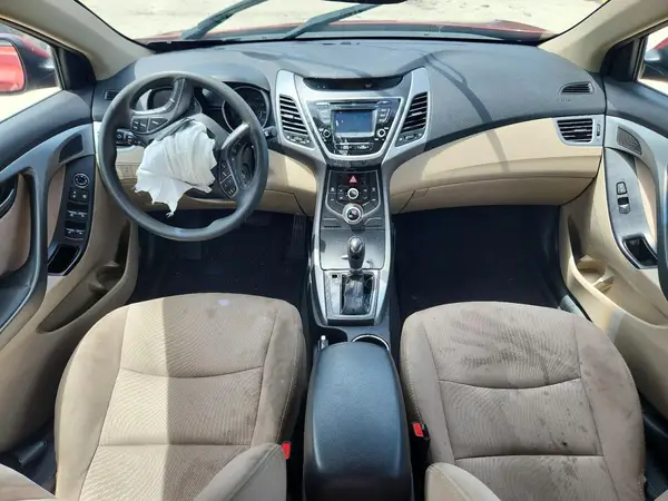 5NPDH4AE0GH703798 2016 HYUNDAI ELANTRA - Image 8