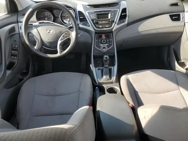 5NPDH4AE0GH704028 2016 HYUNDAI ELANTRA - Image 8