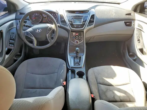 5NPDH4AE0GH705888 2016 HYUNDAI ELANTRA - Image 8