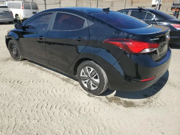 5NPDH4AE0GH708015 2016 HYUNDAI ELANTRA - Image 2