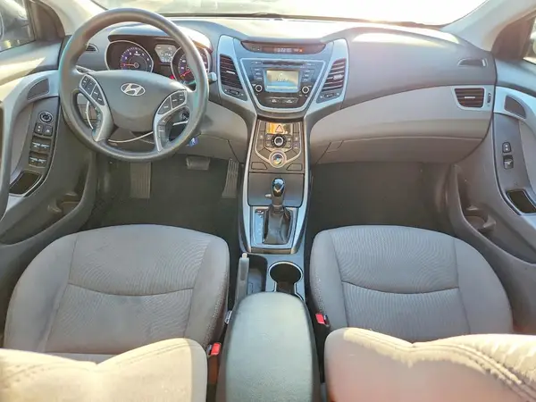 5NPDH4AE0GH709603 2016 HYUNDAI ELANTRA - Image 8