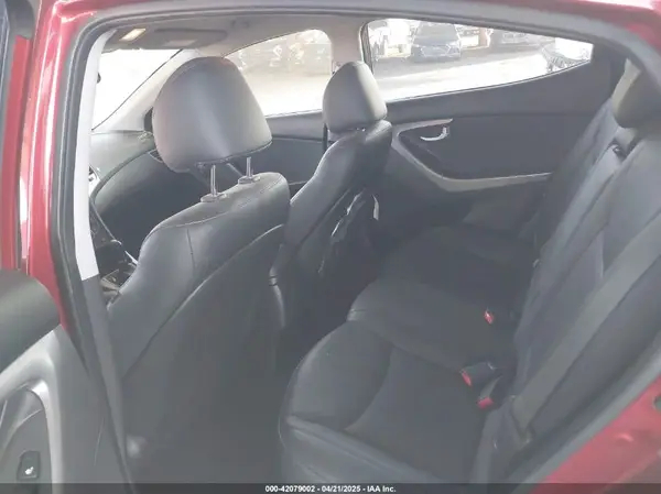 5NPDH4AE0GH709746 2016 HYUNDAI ELANTRA - Image 8