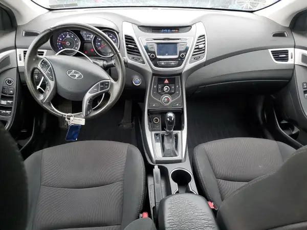 5NPDH4AE0GH709780 2016 HYUNDAI ELANTRA - Image 8