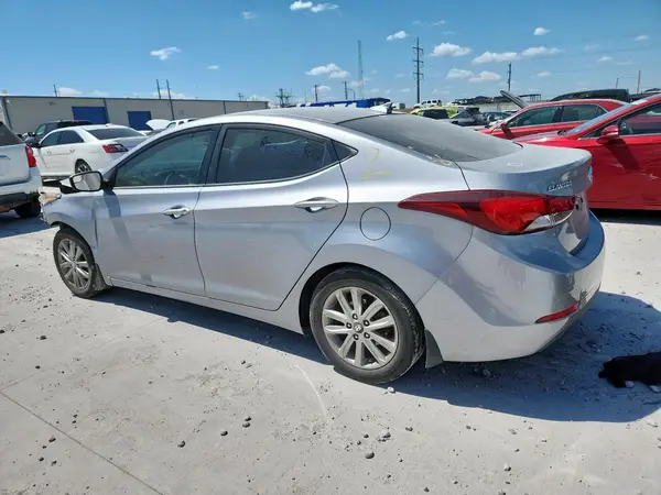 5NPDH4AE0GH712209 2016 HYUNDAI ELANTRA - Image 2