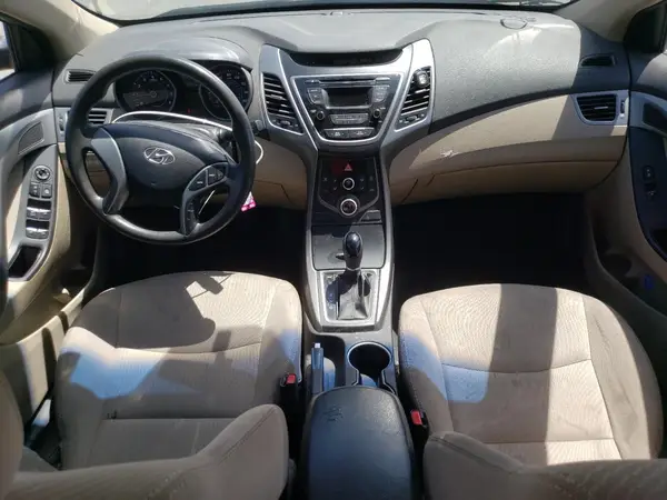 5NPDH4AE0GH714381 2016 HYUNDAI ELANTRA - Image 8
