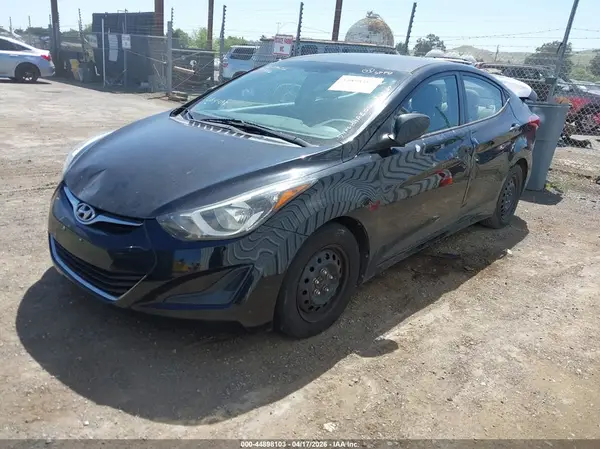 5NPDH4AE0GH714607 2016 HYUNDAI ELANTRA - Image 2
