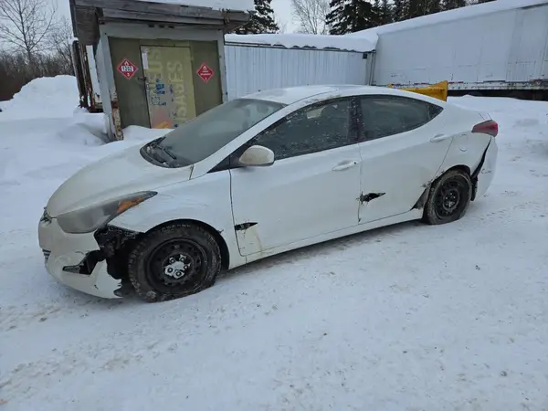 5NPDH4AE0GH716843 2016 HYUNDAI ELANTRA - Image 1