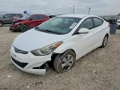 5NPDH4AE0GH718205 2016 HYUNDAI ELANTRA