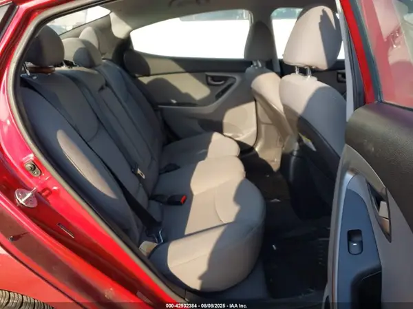 5NPDH4AE0GH718835 2016 HYUNDAI ELANTRA - Image 8