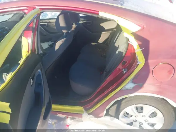 5NPDH4AE0GH719743 2016 HYUNDAI ELANTRA - Image 8