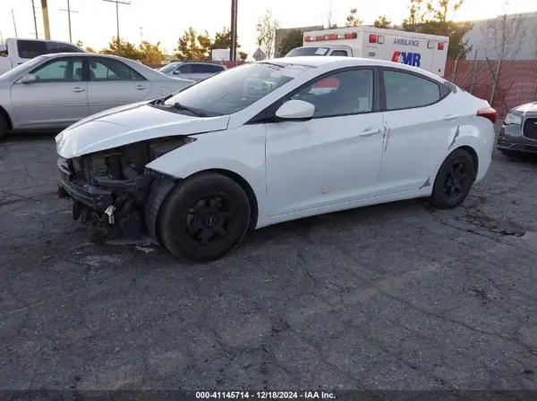 5NPDH4AE0GH720276 2016 HYUNDAI ELANTRA - Image 2