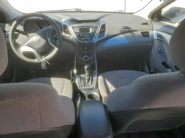 5NPDH4AE0GH721475 2016 HYUNDAI ELANTRA - Image 8