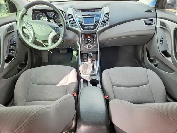 5NPDH4AE0GH721976 2016 HYUNDAI ELANTRA - Image 8