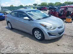5NPDH4AE0GH729561 2016 HYUNDAI ELANTRA