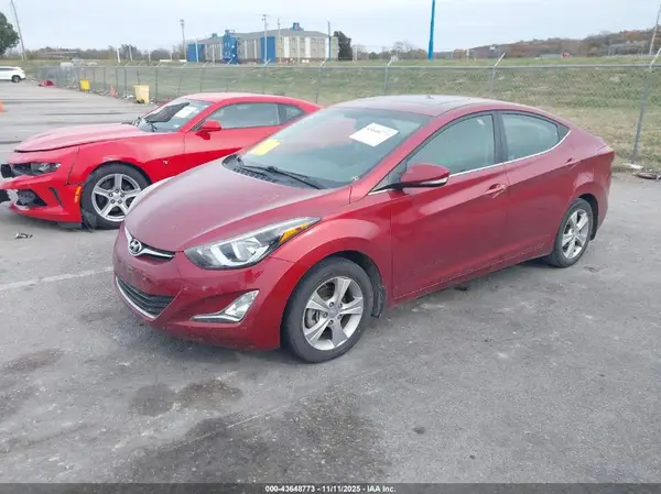 5NPDH4AE0GH729740 2016 HYUNDAI ELANTRA - Image 2