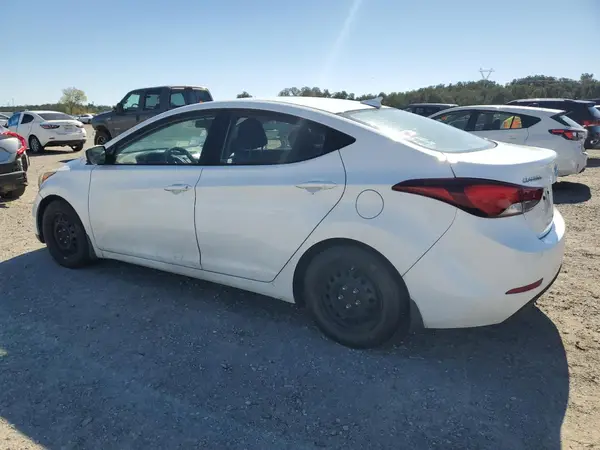 5NPDH4AE0GH731455 2016 HYUNDAI ELANTRA - Image 2