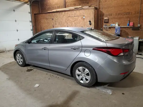 5NPDH4AE0GH731651 2016 HYUNDAI ELANTRA - Image 2