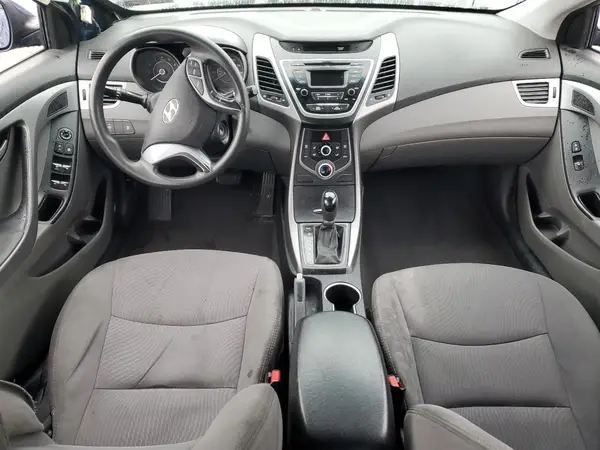 5NPDH4AE0GH732248 2016 HYUNDAI ELANTRA - Image 8