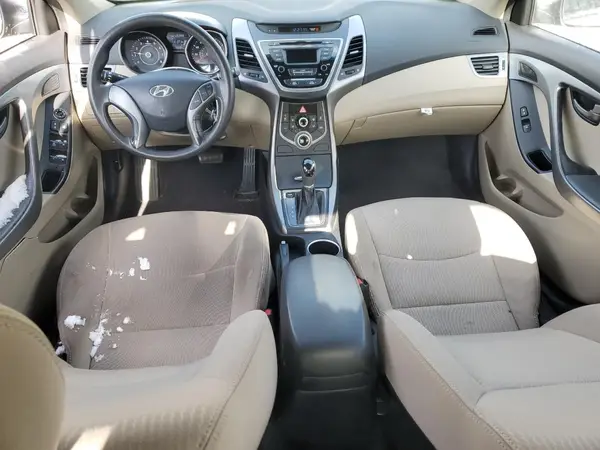 5NPDH4AE0GH732394 2016 HYUNDAI ELANTRA - Image 8