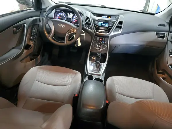 5NPDH4AE0GH732489 2016 HYUNDAI ELANTRA - Image 8