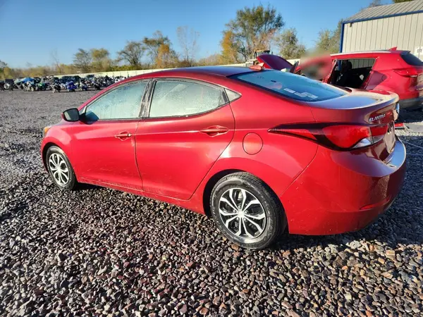 5NPDH4AE0GH734839 2016 HYUNDAI ELANTRA - Image 2