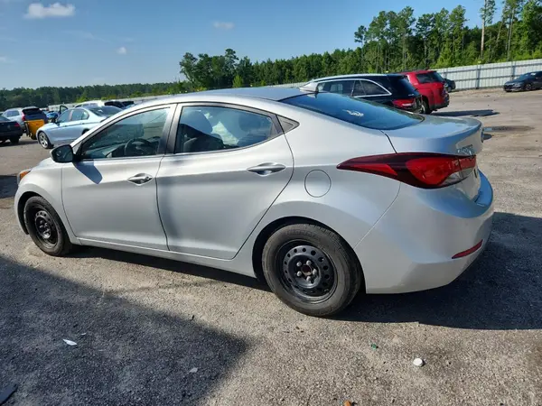 5NPDH4AE0GH735358 2016 HYUNDAI ELANTRA - Image 2