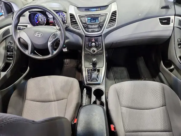 5NPDH4AE0GH737305 2016 HYUNDAI ELANTRA - Image 8