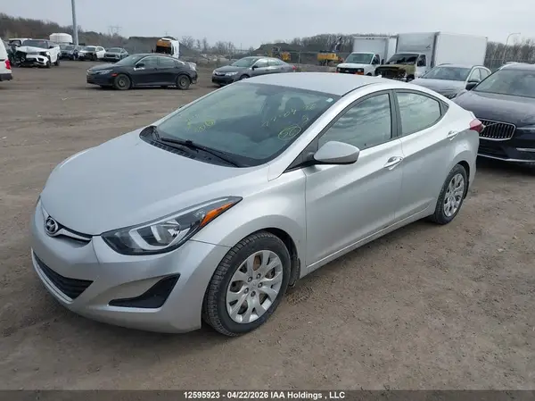 5NPDH4AE0GH738406 2016 HYUNDAI ELANTRA - Image 2