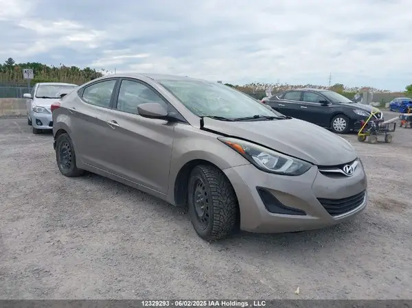 5NPDH4AE0GH740608 2016 HYUNDAI ELANTRA - Image 1