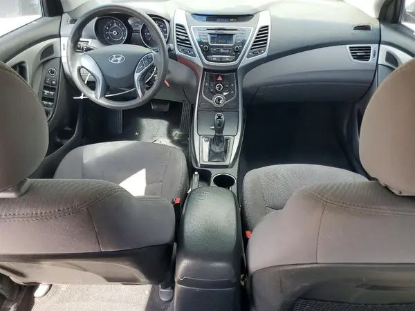 5NPDH4AE0GH741824 2016 HYUNDAI ELANTRA - Image 8